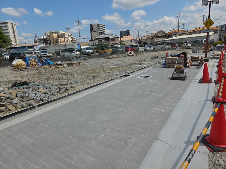 SCENA川西美園歩道工事 - 画像1